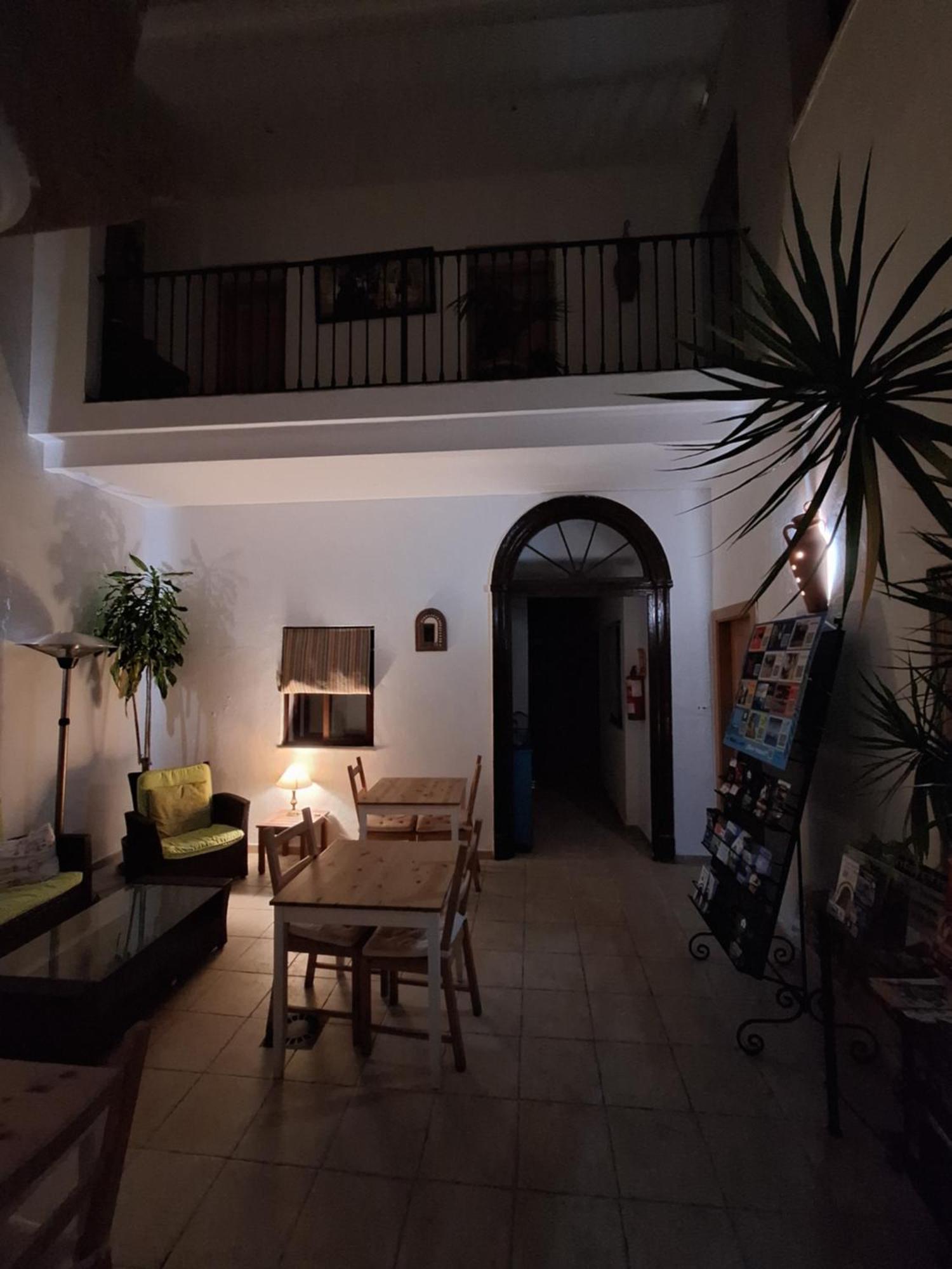 Hostal Fenix Jerez de la Frontera Ngoại thất bức ảnh